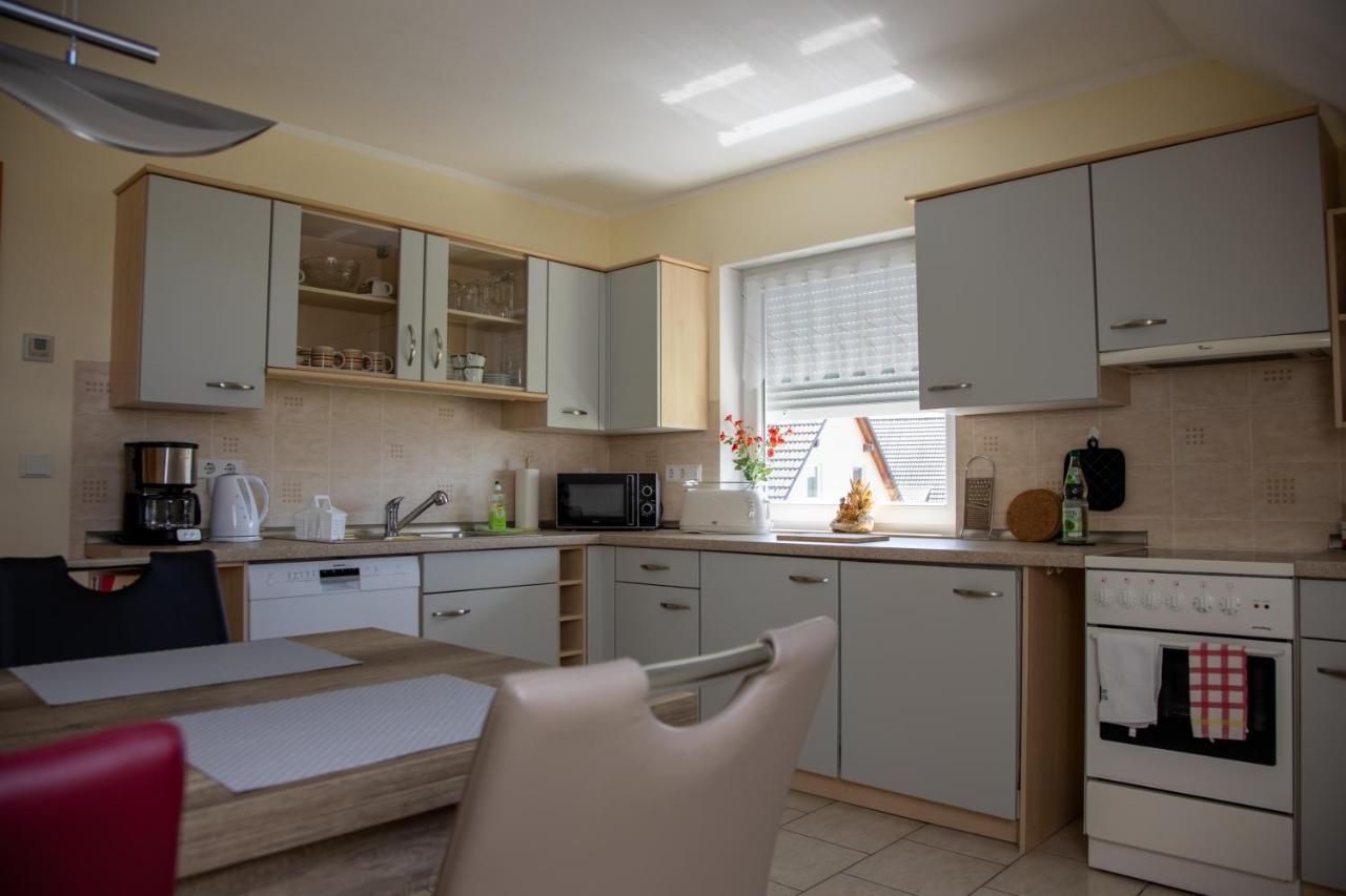 Ferienwohnung an den Grundwiesen Jena Exterior foto